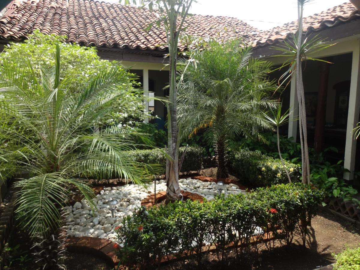 Hostal Harvest House León Kültér fotó