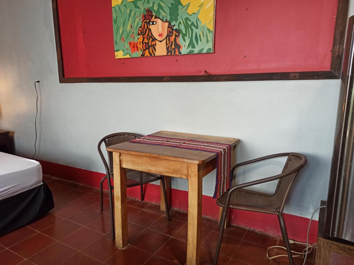 Hostal Harvest House León Kültér fotó