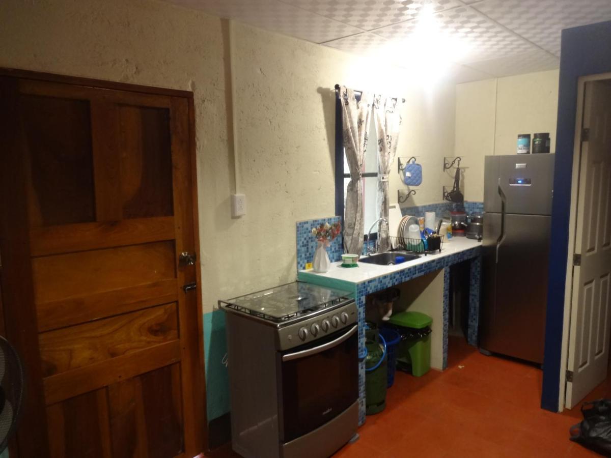 Hostal Harvest House León Kültér fotó
